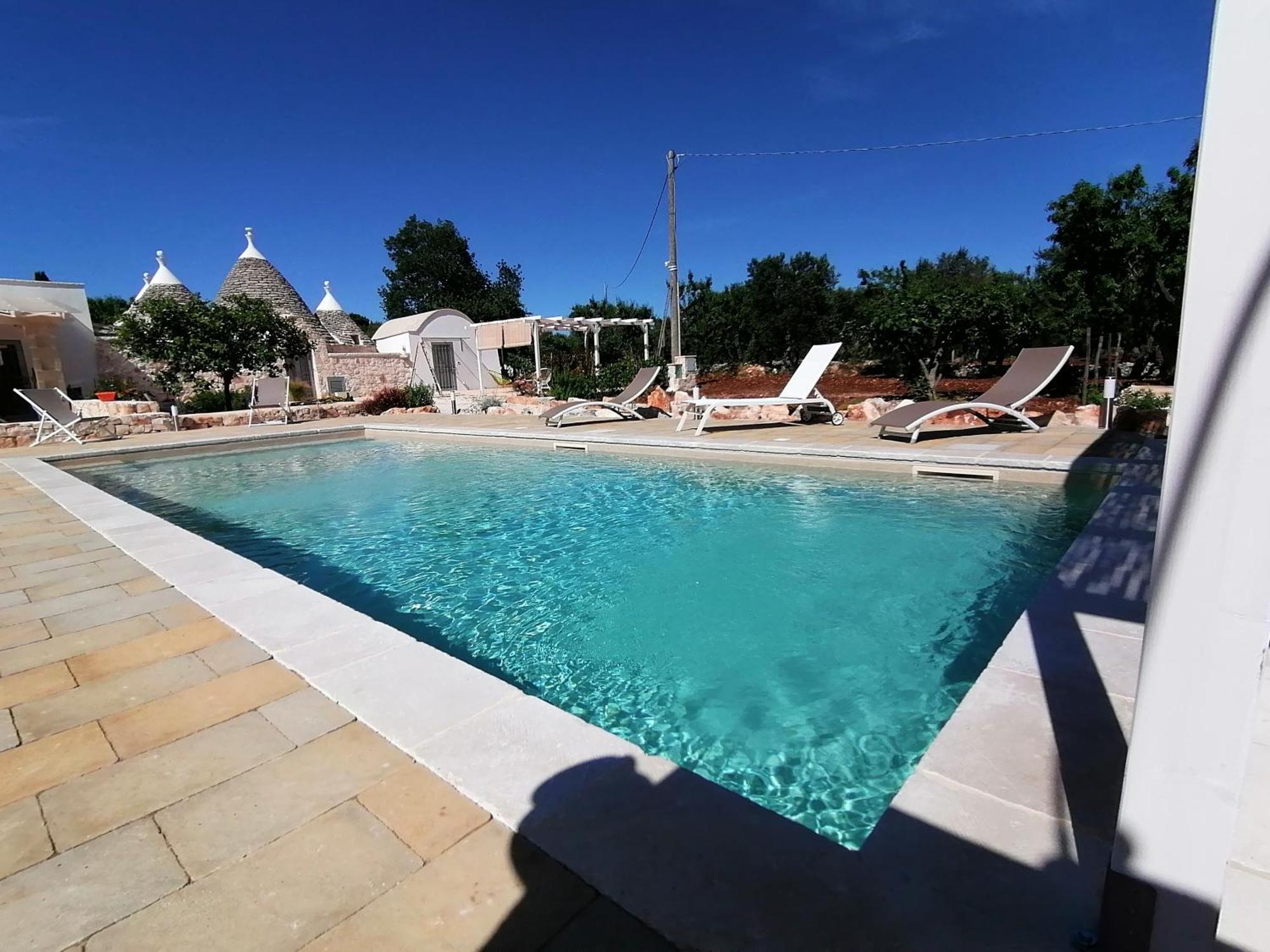 Гостьовий будинок Trullo Del Sol Чельє-Мессапіка Екстер'єр фото